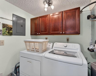 6699 San Casa Drive - Photo Thumbnail 17