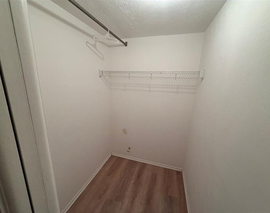 3100 Harbor Boulevard - Photo Thumbnail 12