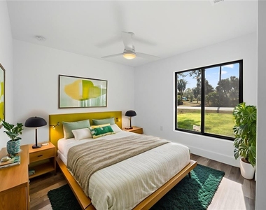 15468 Chamberlain Boulevard - Photo Thumbnail 12