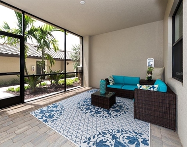 5548 Palmer Circle - Photo Thumbnail 2