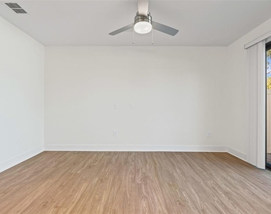 14515 Stellar Place - Photo Thumbnail 7