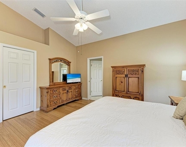4936 Linsey Court - Photo Thumbnail 18