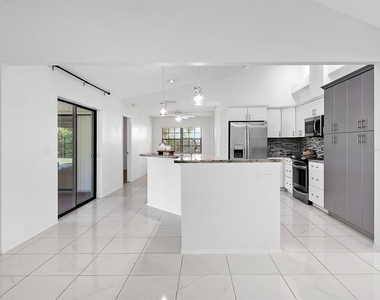 1756 Cottonwood Trail - Photo Thumbnail 8