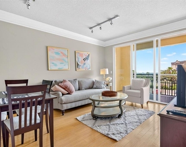 345 Bayshore Boulevard - Photo Thumbnail 21