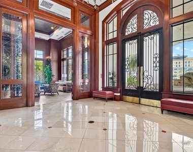 345 Bayshore Boulevard - Photo Thumbnail 7