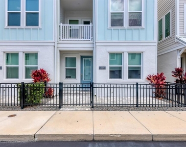 2329 Lindstrom Street - Photo Thumbnail 35