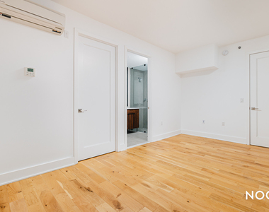 26-41 3rd St 11102 - Photo Thumbnail 5