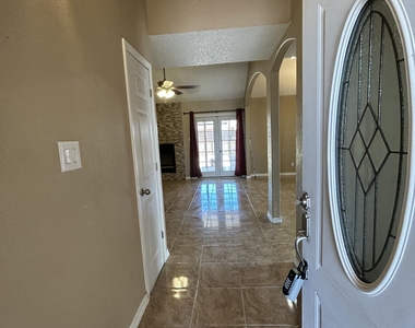 8482 Paddlefoot Lane - Photo Thumbnail 2