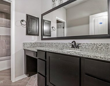 14313 Steve Joyce Parkway - Photo Thumbnail 45