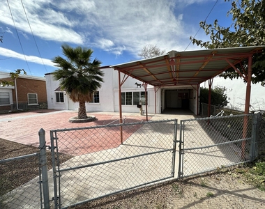 902 Orange Street - Photo Thumbnail 30