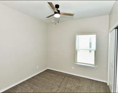 541 Paseo Modesto Drive - Photo Thumbnail 31