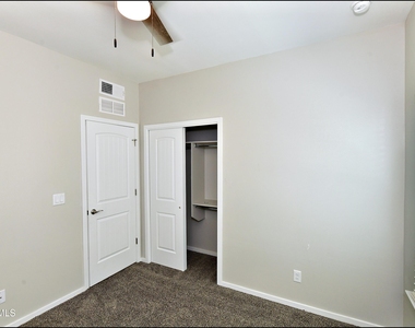 541 Paseo Modesto Drive - Photo Thumbnail 28