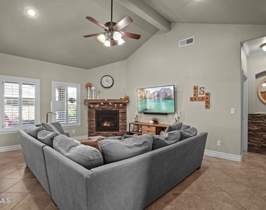 14125 Rainbow Point Drive - Photo Thumbnail 16