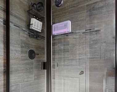 904 Cottage Place - Photo Thumbnail 33