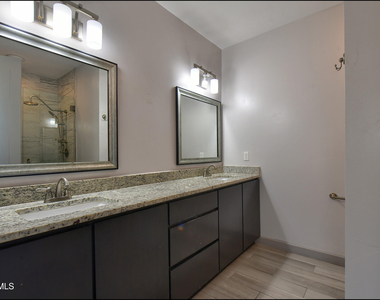 312 Vin Almoradi Court - Photo Thumbnail 27