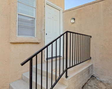 11100 Vista Lago Place - Photo Thumbnail 4