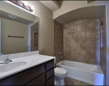 14302 Pancho Gonzalez Court - Photo Thumbnail 19