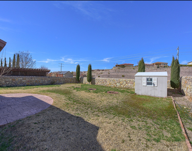 7077 Luz De Sol Drive - Photo Thumbnail 44