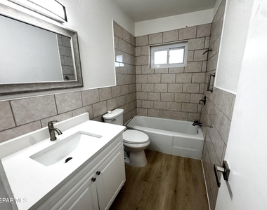5102 Beals Drive - Photo Thumbnail 13