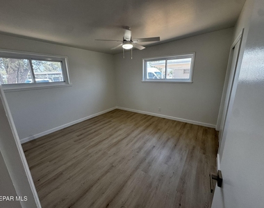 5102 Beals Drive - Photo Thumbnail 1