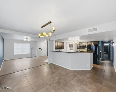 13265 New Britton Drive - Photo Thumbnail 8