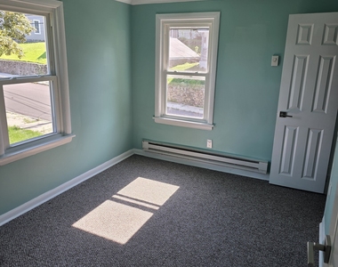 72 Ward Street - Photo Thumbnail 5