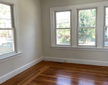 183 Lamson Street - Photo Thumbnail 4