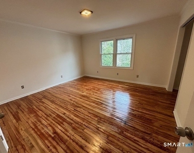 85a Long Hill Avenue - Photo Thumbnail 8