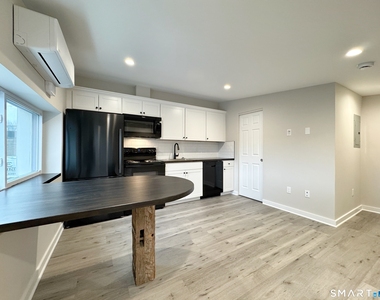16 Ruby Street - Photo Thumbnail 3