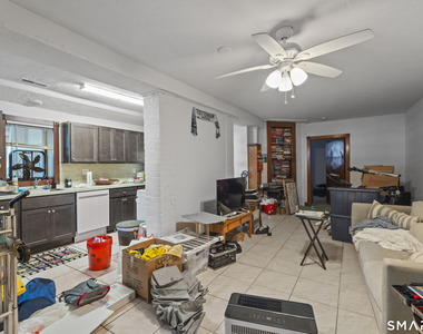 251 Lawrence Street - Photo Thumbnail 4