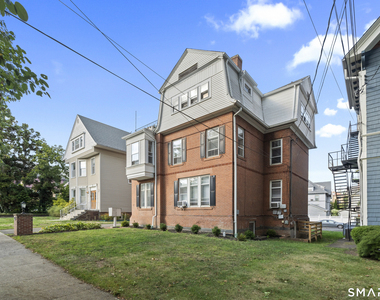 251 Lawrence Street - Photo Thumbnail 13
