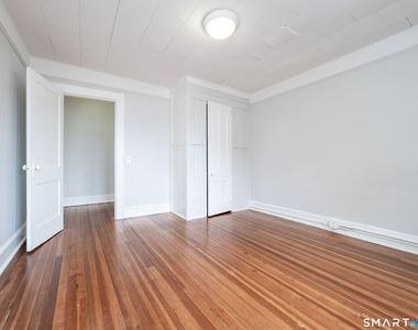 33 Seaview Avenue - Photo Thumbnail 25