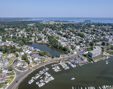 33 Seaview Avenue - Photo Thumbnail 29