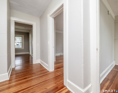 33 Seaview Avenue - Photo Thumbnail 21
