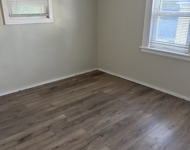 1426 Highland Avenue - Photo Thumbnail 14
