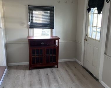 1426 Highland Avenue - Photo Thumbnail 13