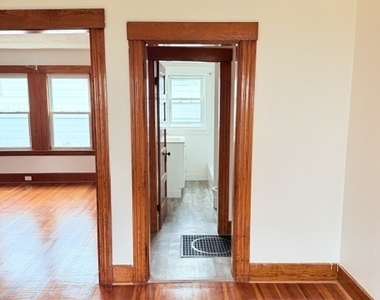 84 Putnam Street - Photo Thumbnail 4