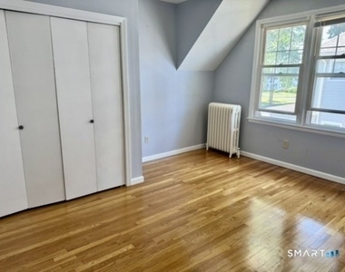 48 Ardmore Road - Photo Thumbnail 2