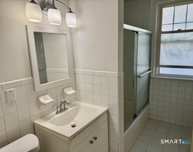 48 Ardmore Road - Photo Thumbnail 3