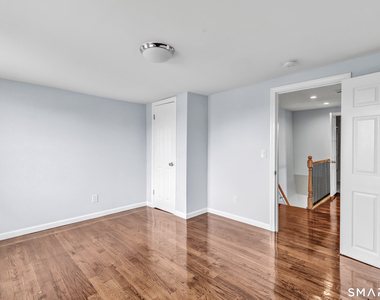 25 Myrtle Street - Photo Thumbnail 14