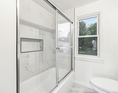 25 Myrtle Street - Photo Thumbnail 21