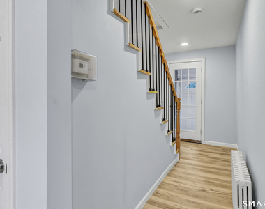 25 Myrtle Street - Photo Thumbnail 3