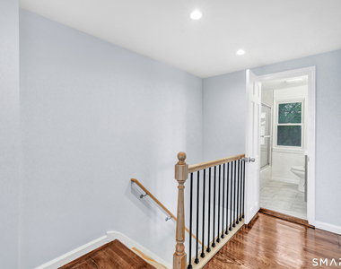 25 Myrtle Street - Photo Thumbnail 16