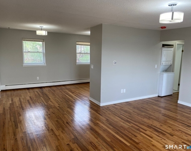 12 Mountain Laurel Drive - Photo Thumbnail 2