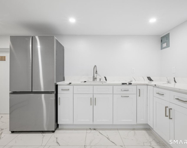 77 Alexander Avenue - Photo Thumbnail 1