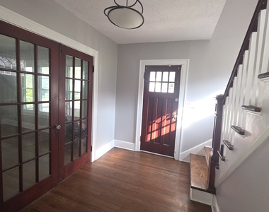 311 Farmington Avenue - Photo Thumbnail 2