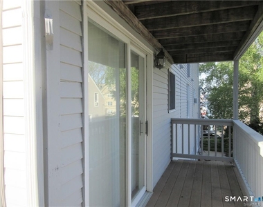 271 Pequot Avenue - Photo Thumbnail 7