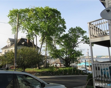 271 Pequot Avenue - Photo Thumbnail 9