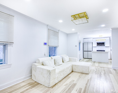 115 Wilton Road - Photo Thumbnail 4