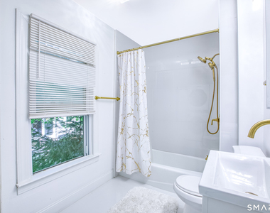 115 Wilton Road - Photo Thumbnail 11